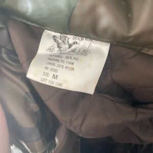 Duck Bay Camo Puffer Jacket – Men’s Medium – Insulated Hunting / Outdoor Coat